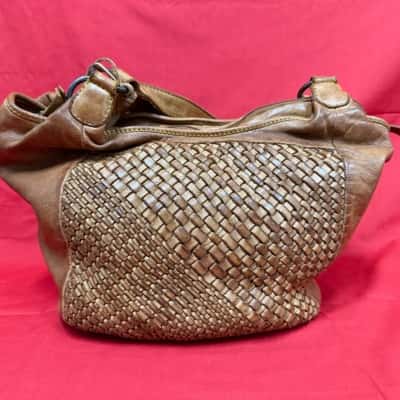 Colorado Tan Leather Shoulder Bag
