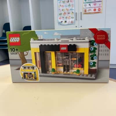 Lego Retail Store