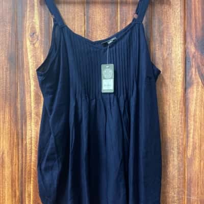 Autograph Size 16 Navy Blue linen blend top newc