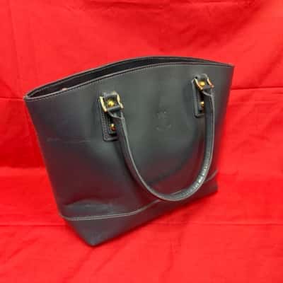 Vera Pelle Made in Italy Leather Handbag