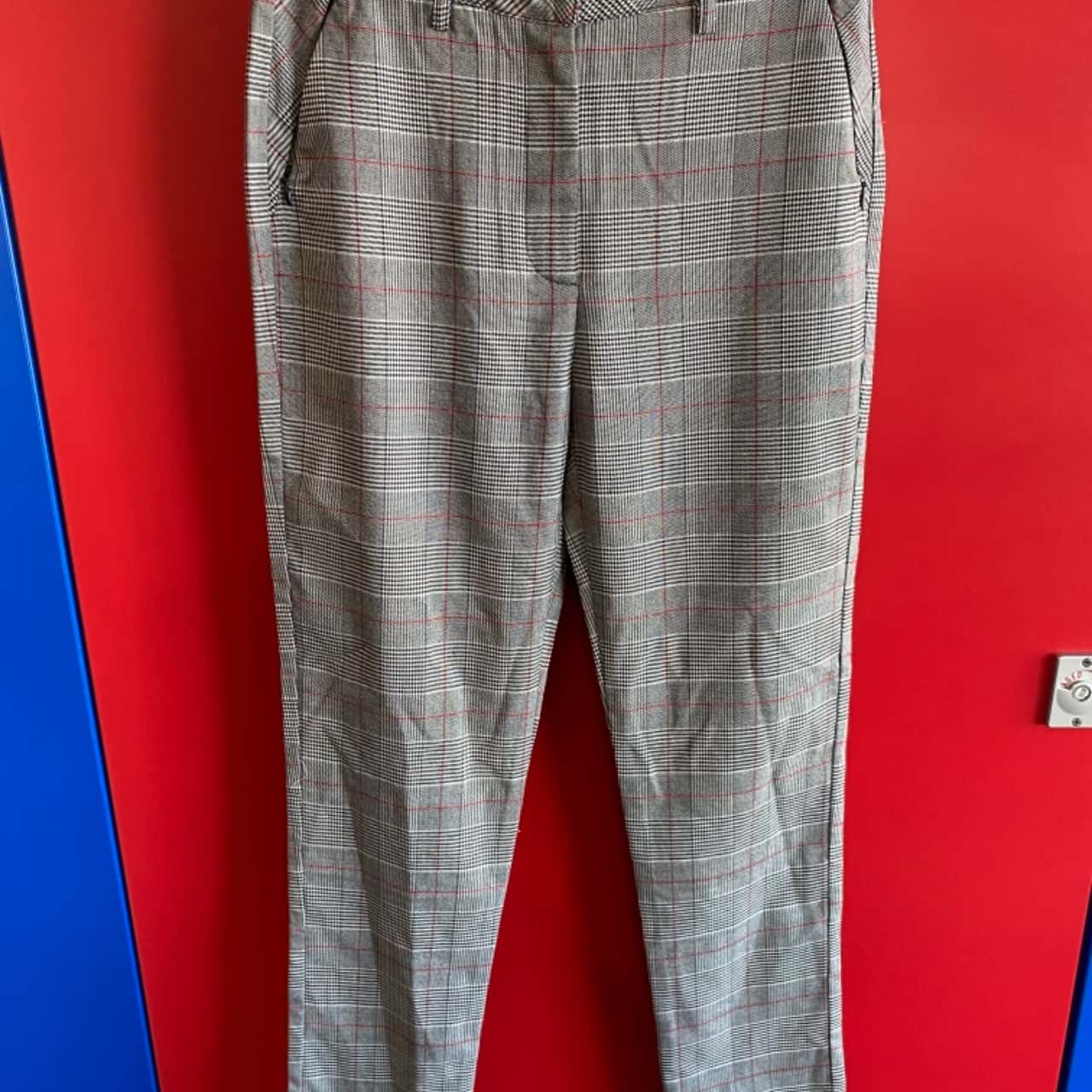 Straight Leg Checked/Grey Pants