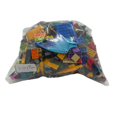 1.017kg  Bag of Mix Lego