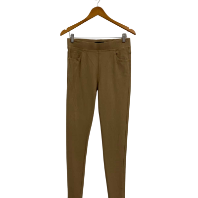 Serafina Woven Stretch Pant. Size 10.  New with tags