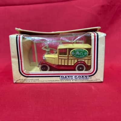 Lledo Days Gone Diecast Model of a 1930 Ford Model A Woody Van