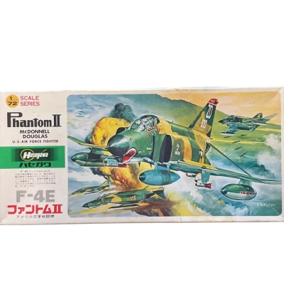 Vintage Hasegawa 1/72 Scale McDonnell Douglas Phantom II Plastic Model Kit