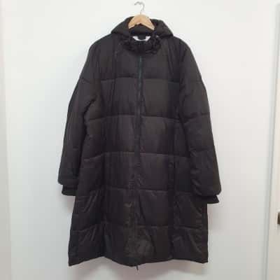 Taking Shape Women's Size 22 Virtuelle Long Line Puffer Jacket Black - New With tags