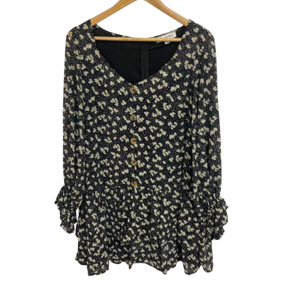 Pink Diamond Womens  Size M Black Floral Dress