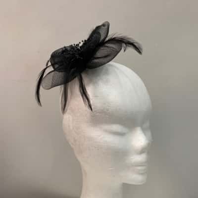  Womens Clip-on Fascinator Black mesh & Feathers
