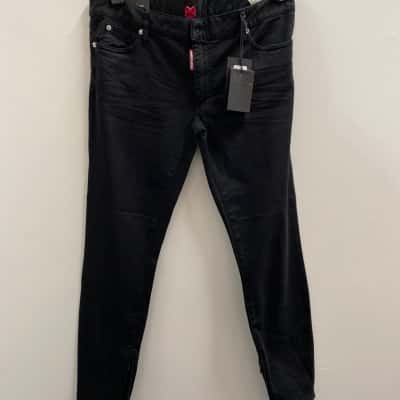 Dsquared2  Size 10 Straight Leg Jeans Black  