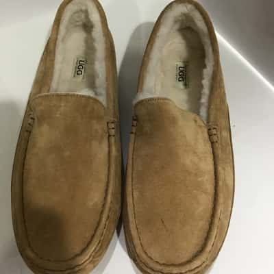  UGG - Mens Traditional Moccasin, size 12