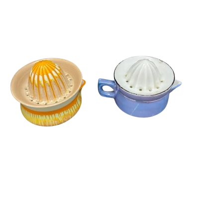 2 x Ceramic Citrus Juicers
