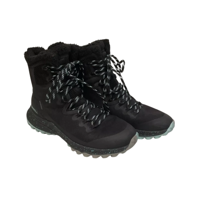 Women’s Merrell Size 7.5 Black and Teal Waterproof Boots