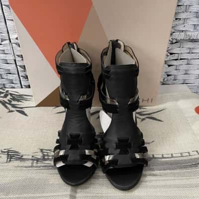 Sachi Womens  Size 6.5 Heels Black  / Silver 