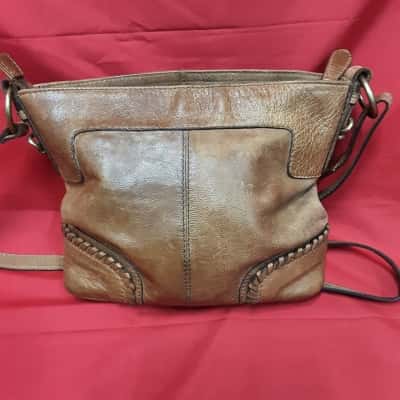Colorado soft natural  Brown leather with stitch detail shoulder bag