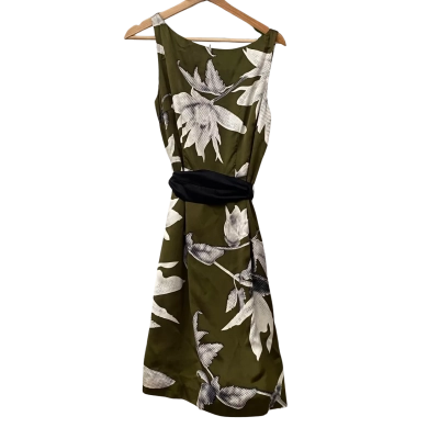 Coast Clothing Womens  Size 12 Sleeveless Dress  Green 