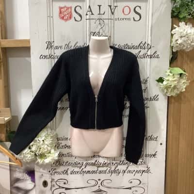 Zara Brand! WOOL BLEND CROPPED LONG SLEEVED FRONT ZIPPER CARDIGAN! BNWT! WOOL BLEND! Womens  Size S Cropped Jumper Black  