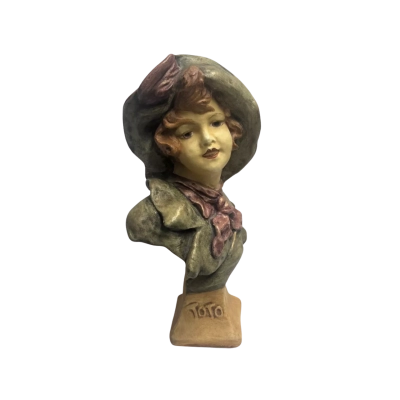 “Toto” Art Nouveau Style Statue