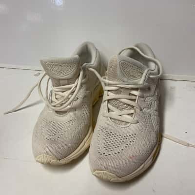 Asics Womens  Size US 8 Sneakers Off White 