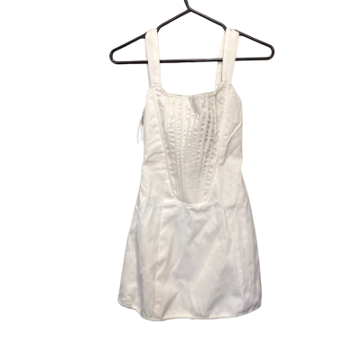 Pretty Little Thing Womens  Size 4 Bodycon Dress / Mini Dress White 