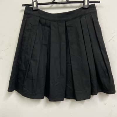 Dangerfield Womens  Size 8 A-Line Skirt / Mini Skirt Black  