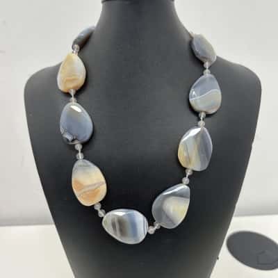  Natural Agate Womens Beaded Necklace Grey 