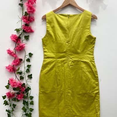Veducci  womens Size 12 Sleeveless Dress  Lime colour