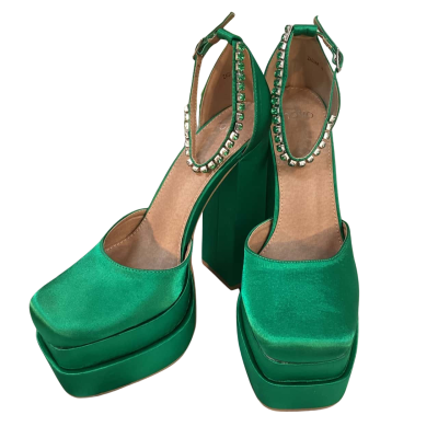 Novo Womens Size 8 Heels Green 