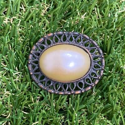  Womens Faux Pearl Brooch