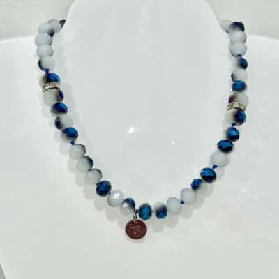 ts Blue/white Faceted Beaded Necklace  