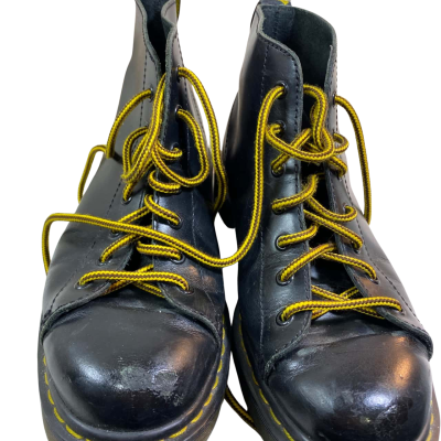 Dr Martens Mens  Size 8 Boots 