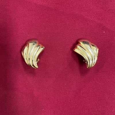  Womens Vintage Gold Tone Clip On Earrings
