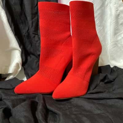 Siren Womens  Size 39 Boots Red 