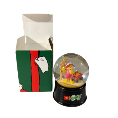 McDonald’s Christmas x Grinch Collectable Snow Globe 