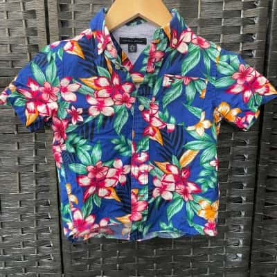 Tommy Hilfiger Kids  Size 4 Shirt Blue / Floral 