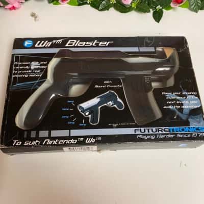 Futuretronics Wii Blaster - Suit Nintendo Wii