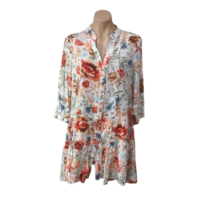 Esther & Co Womens Size 8 / S Multicoloured Floral Button up Dress