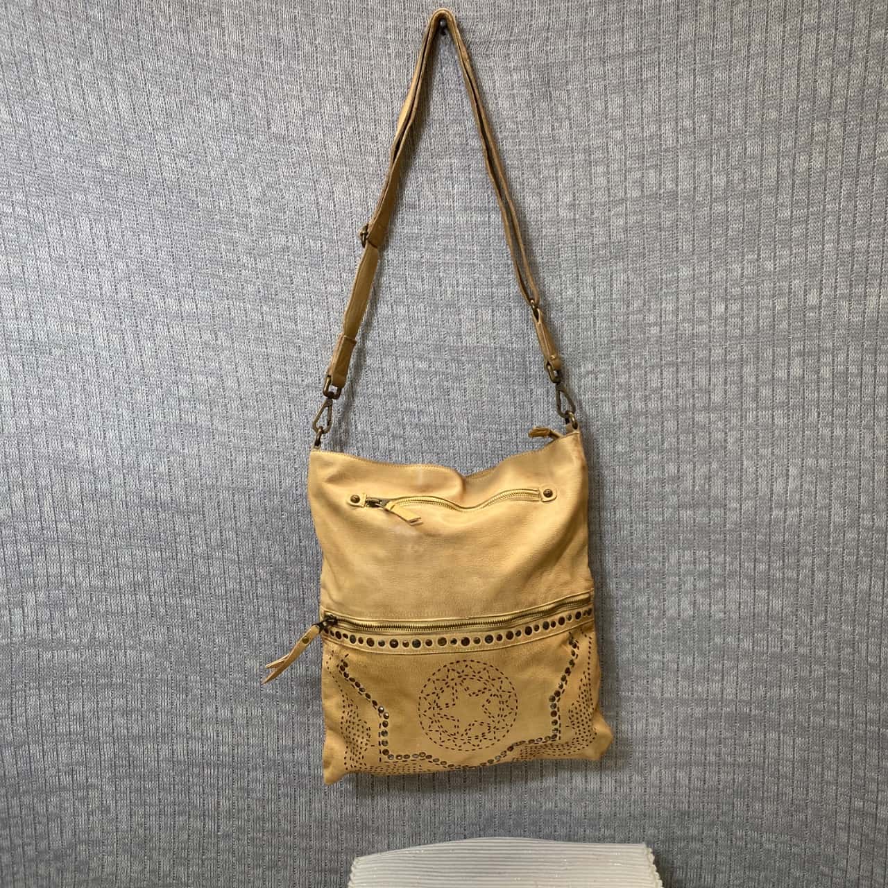 Women's Cadelle Brown Leather Cross Body Bag (s) - Used Very Good ...