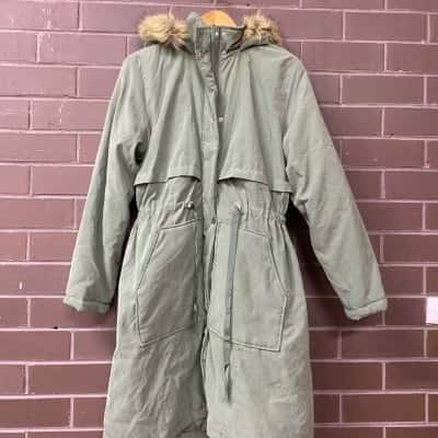 BNWT Autograph Womens Size 14 Green Puffer Jacket 