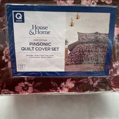 House & Home Size Quinn Pinsonic Quilt Cover 