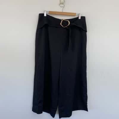 Basque Black Belted Capris Pants  Size 14 