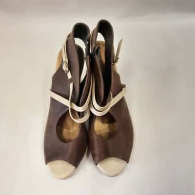 HSCSS  Size 39 Leather Brown Suede Stiletto Heel Shoes 