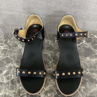 Bared  Womens  Size 41 Sandals Black  