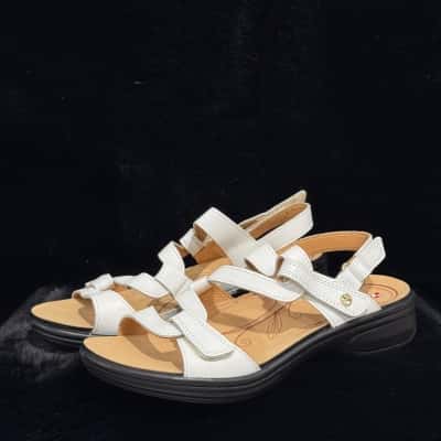  Womens  Size 37 Sandals White sandals 