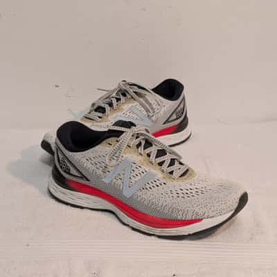 New Balance Mens 880v9 Trainers Black  / Red / White - Size 9.5