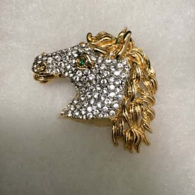  Womens Brooch Goldtone Horse Head