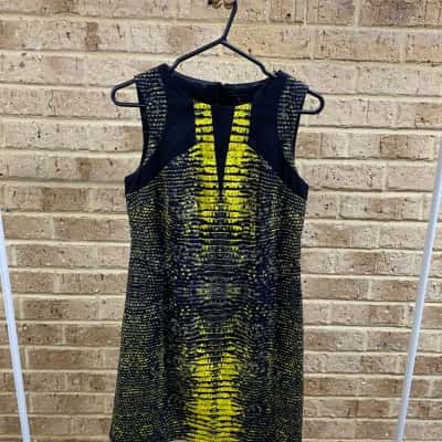 David Lawrence Womens black and yellow print dress Size 10 