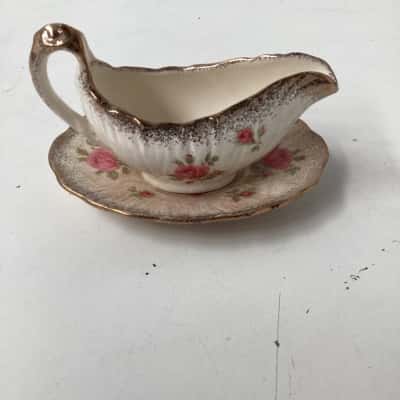 Crown Ducal Ware England small gravy jug and plate
