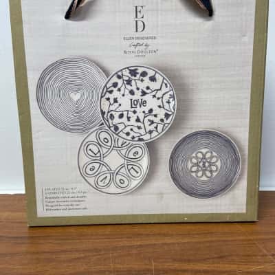 Ellen DeGeneres crafted by Royal Doulton 4 x 21cm plates