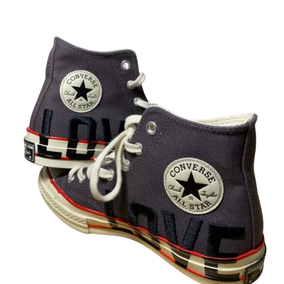 Womens US 8 Converse Chuck 70 high (love fearlessly)