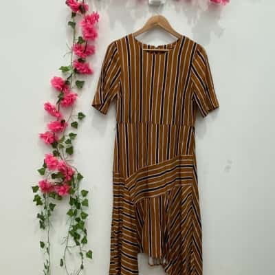 Trent Nathan Womens  Size 8 Short Sleeve Dress  Brown 
